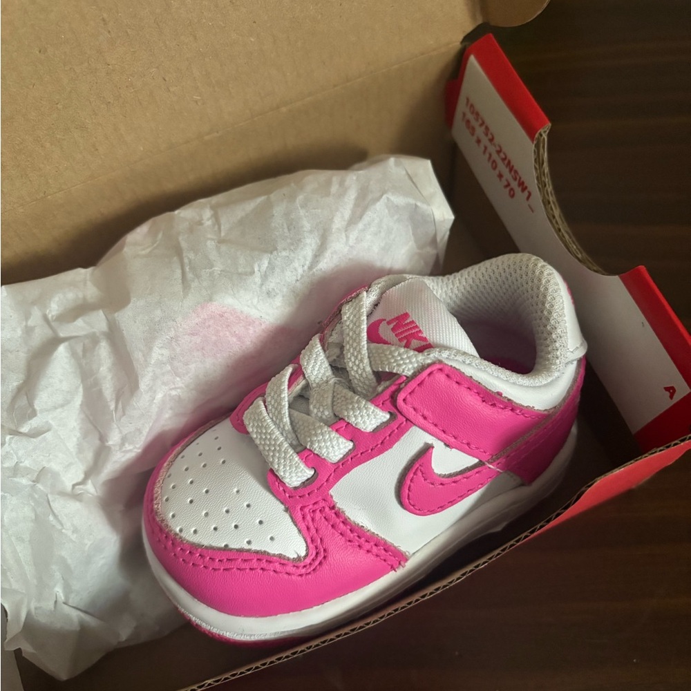 Size 2c pink and white dunks